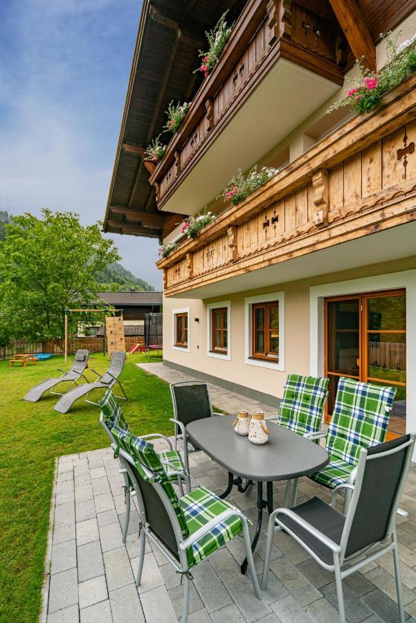 Lakeside Appartments غولدغ المظهر الخارجي الصورة