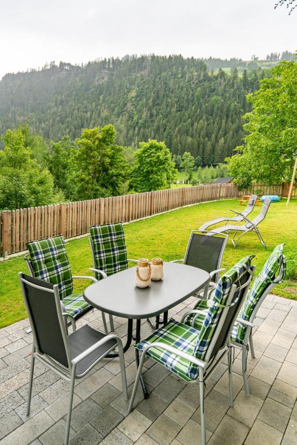 Lakeside Appartments غولدغ المظهر الخارجي الصورة